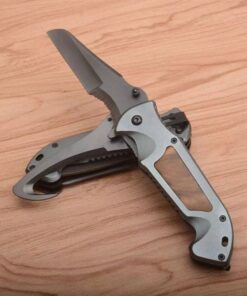 Hunting knife with gut hook