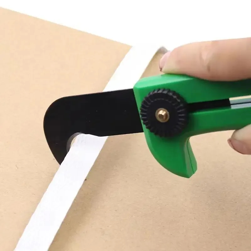 hook-box-cutter-7