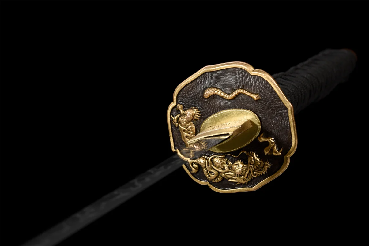 gold-dragon-sword-10