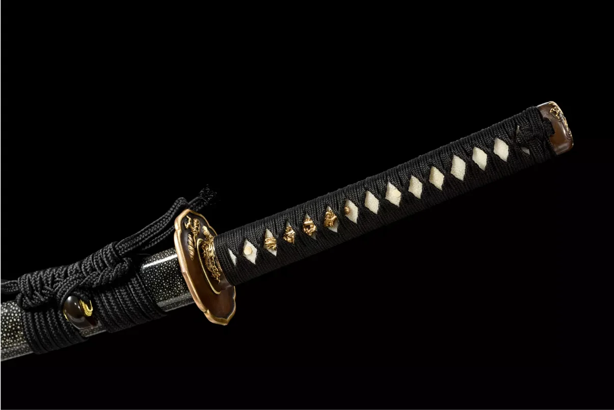 gold-dragon-sword-4
