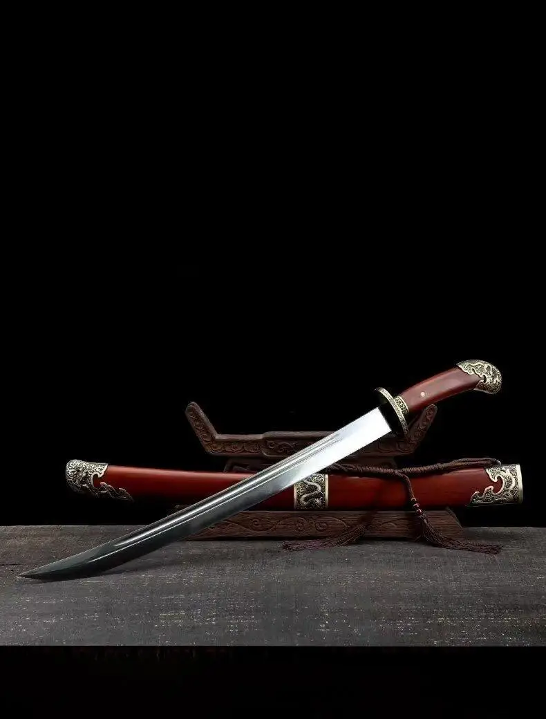 curved-short-sword-8