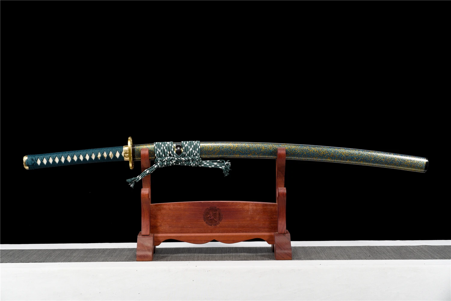 t10-steel-katana-2