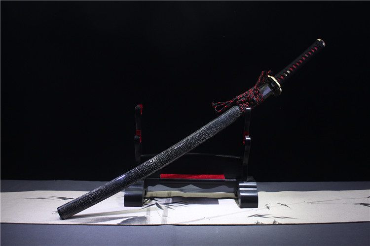 black-and-red-katana-3