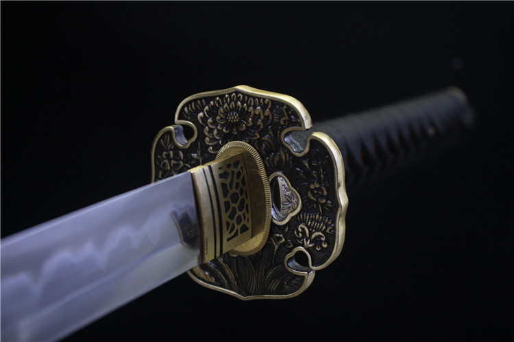 black-and-red-katana-6