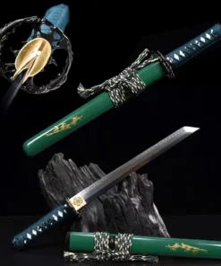 A Japanese combat knife Tanto with a straight blade, displayed against a small wood log, with its sheath below on the floor, along with knife highlights above.