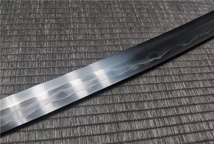 sword-black-and-white-9