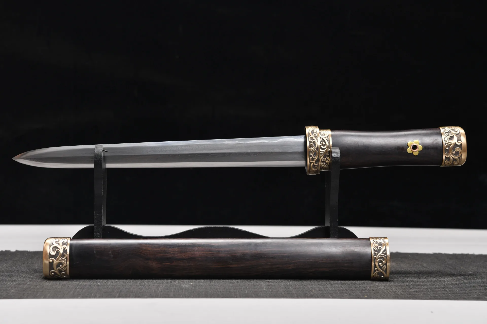 traditional-dagger-2