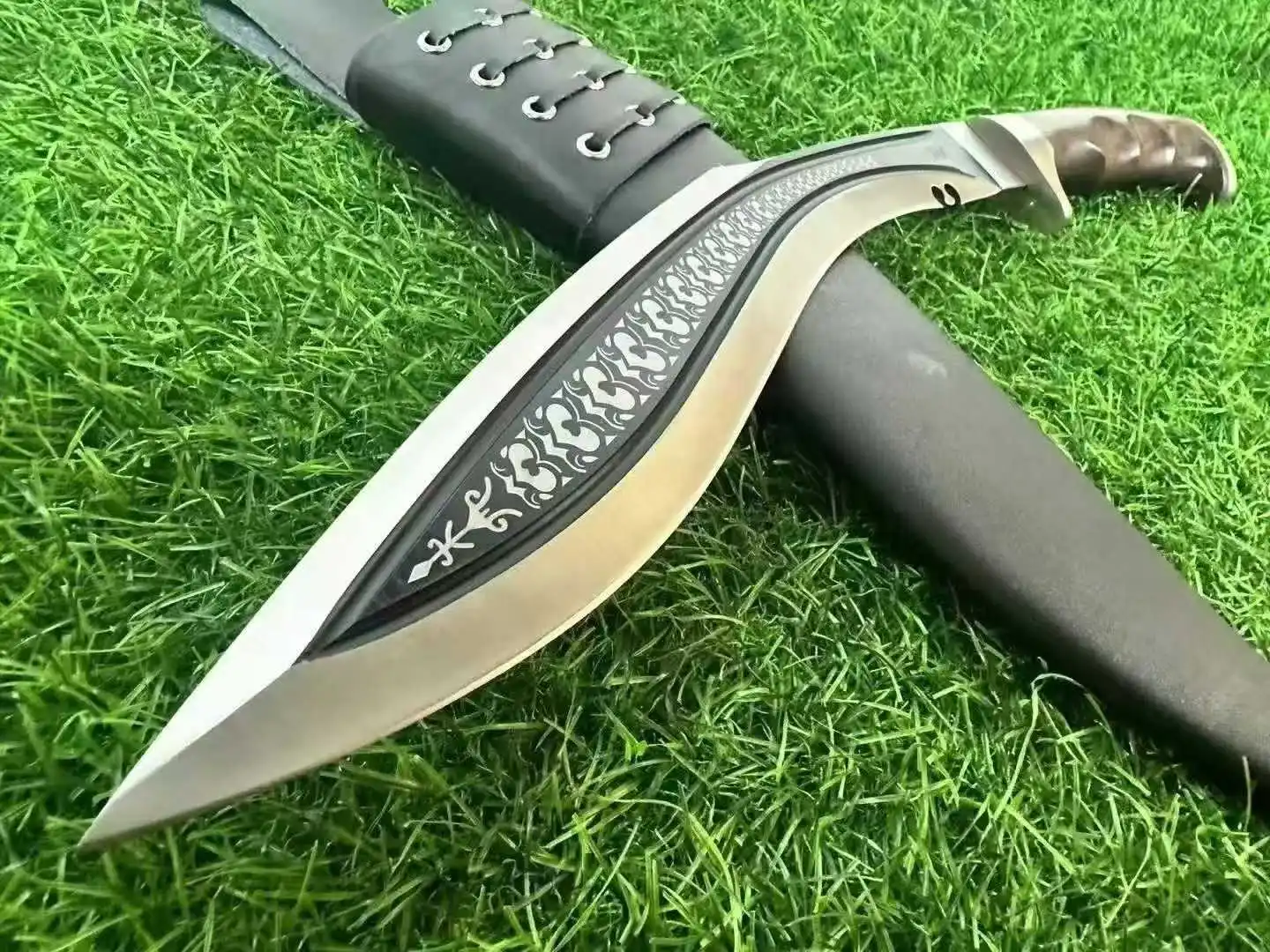 kukri-weapon-6