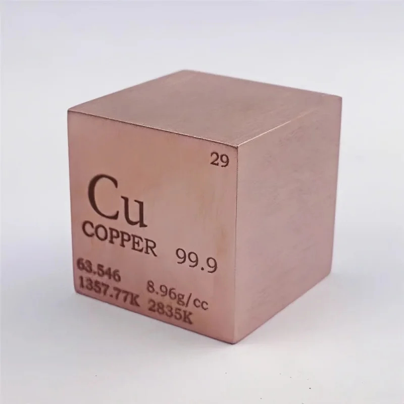 Copper Cube A pure red copper cube block.