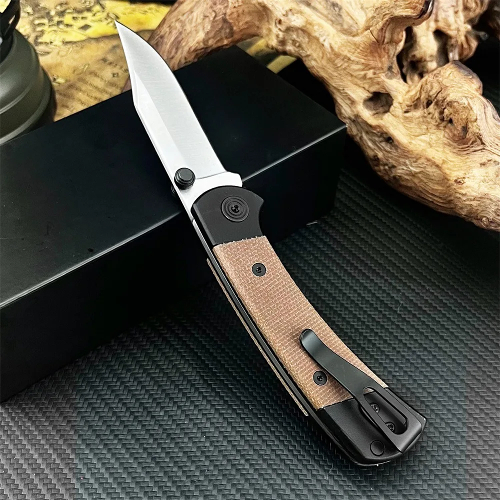 Back Lock Knife A pocket folding back lock knife with clip.