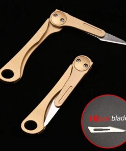 A mini box cutter utility knife.