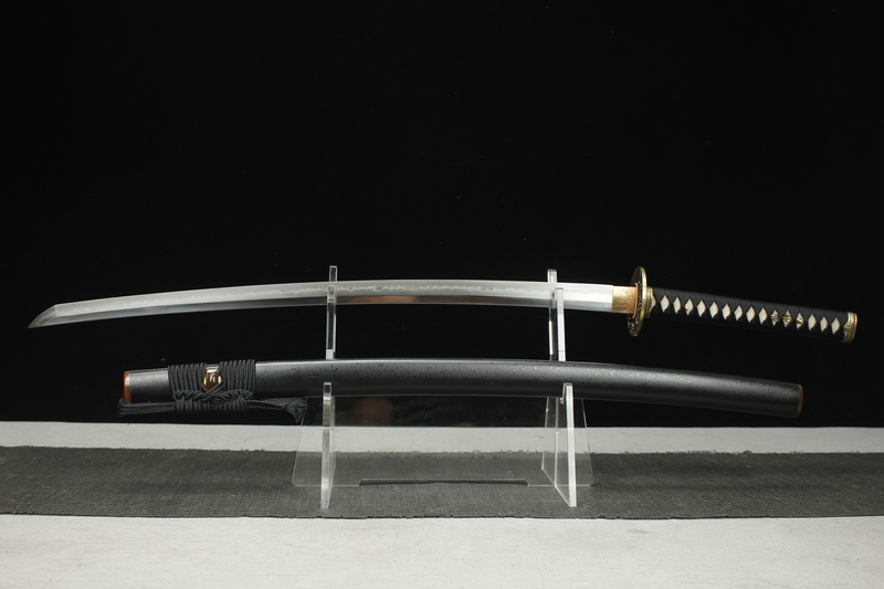 steel-battle-ready-katana-11